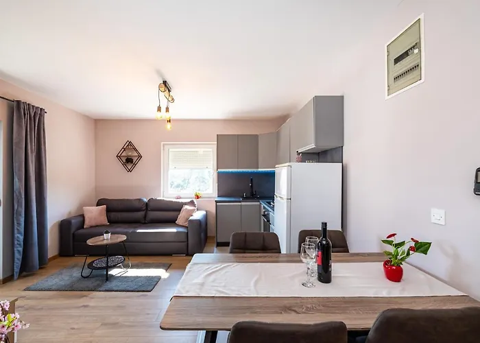 Drazice Biograd Na Moru