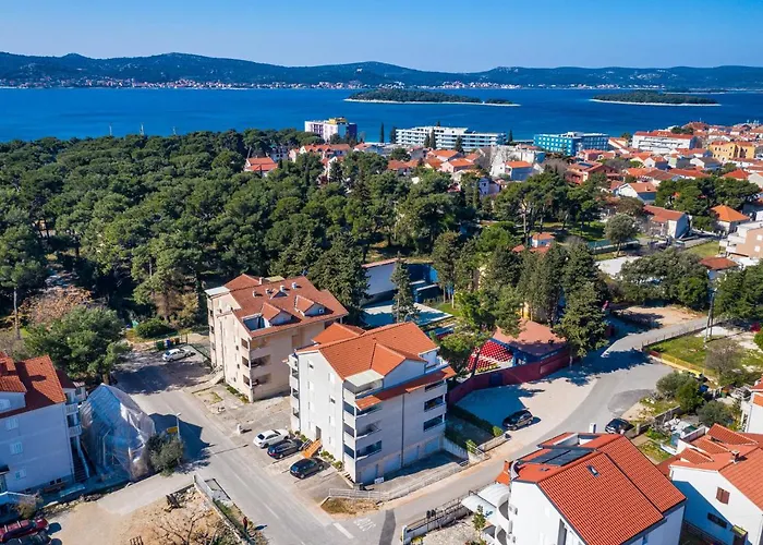 아파트 Drazice 비오그라드나모루