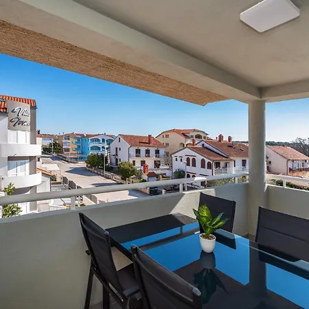 Drazice Apartament Biograd Na Moru